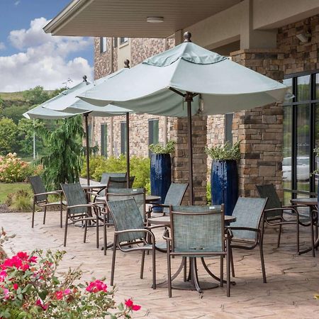 Hawthorn Suites By Wyndham Bridgeport Bagian luar foto